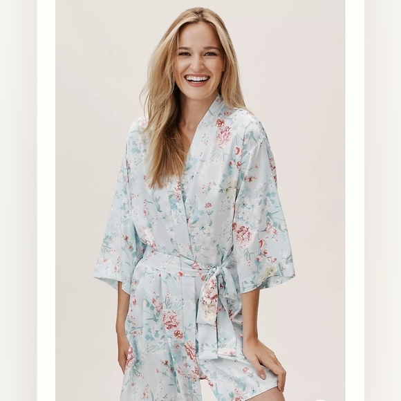 Flora Nikrooz Other - Flora Nikrooz Anthropologie Bonnie Robe Floral 3/4 Sleeve Size XL